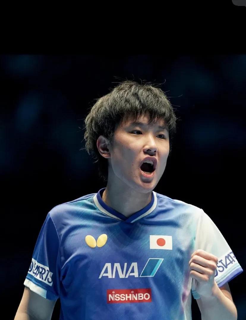 法国乒乓球队鏖战德国乒乓球队,张本智和送出助攻 法国乒乓球队鏖战德国乒乓球队,张本智和送出助攻