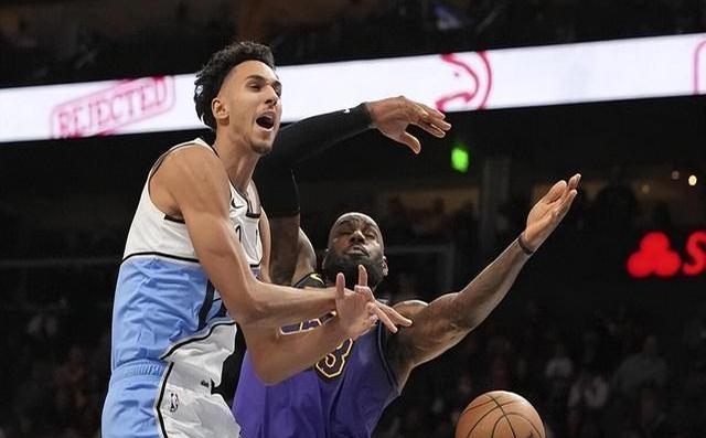 灰熊完胜黄蜂,特雷杨打破历史纪录 灰熊完胜黄蜂,特雷杨打破历史纪录