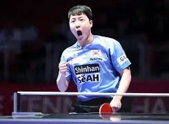 韩国乒乓球队险胜法国乒乓球队，波尔一己之力扛起全队