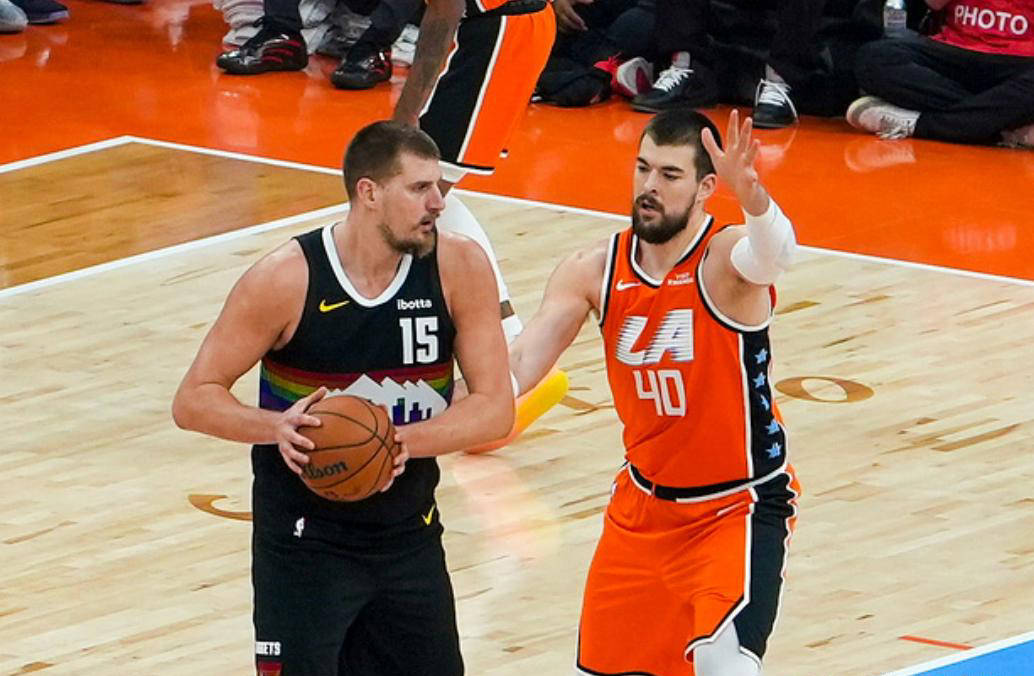 吉林队轻取尼克斯，约基奇状态火热