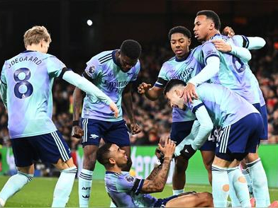 水晶宫客场击败对手,积分榜上升! 水晶宫客场击败对手,积分榜上升!