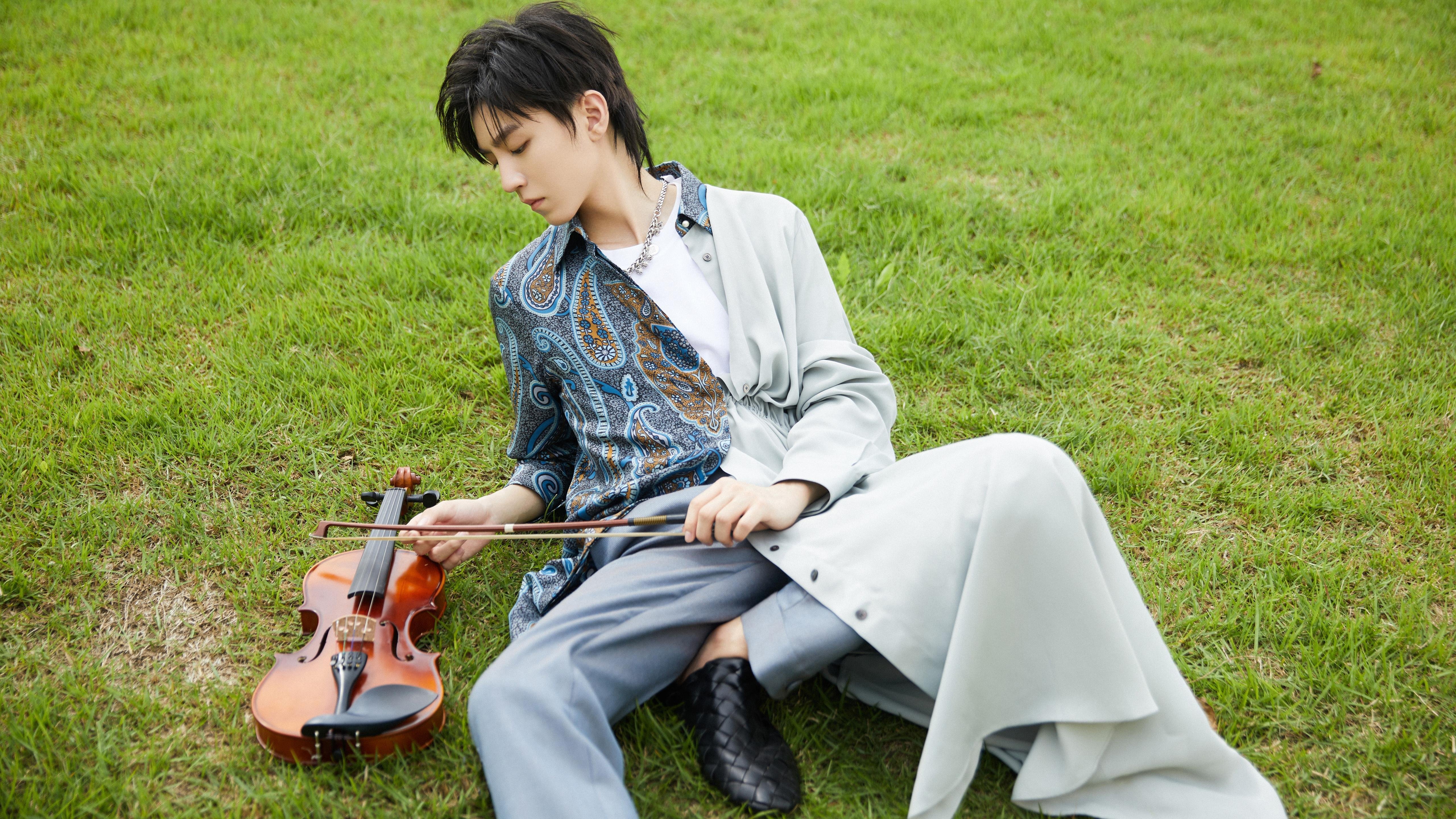 弯道超车与加时决胜,速度赛场上的终极考验