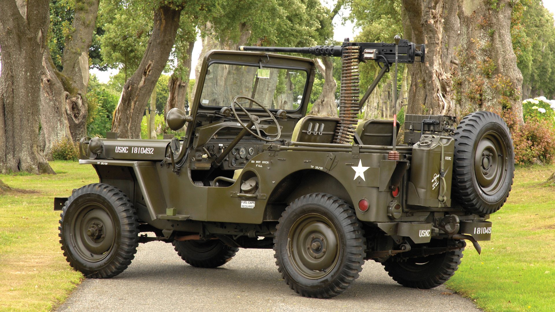 极速与绿茵的平行叙事,F1新加坡夜战与阿森纳的巴西攻略