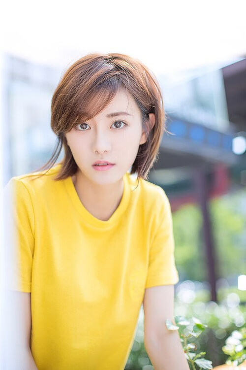 蓝黄风暴席卷非洲雄狮,莱万化身十号灵魂,厄瓜多尔演绎高原之外的暴力美学